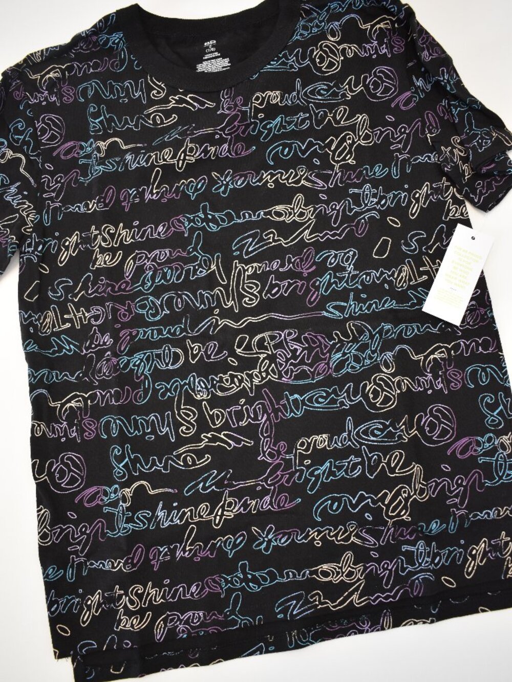New with tags Boys Size Small Graphic Graffiti T-shirt Shine-Bright-Be Proud